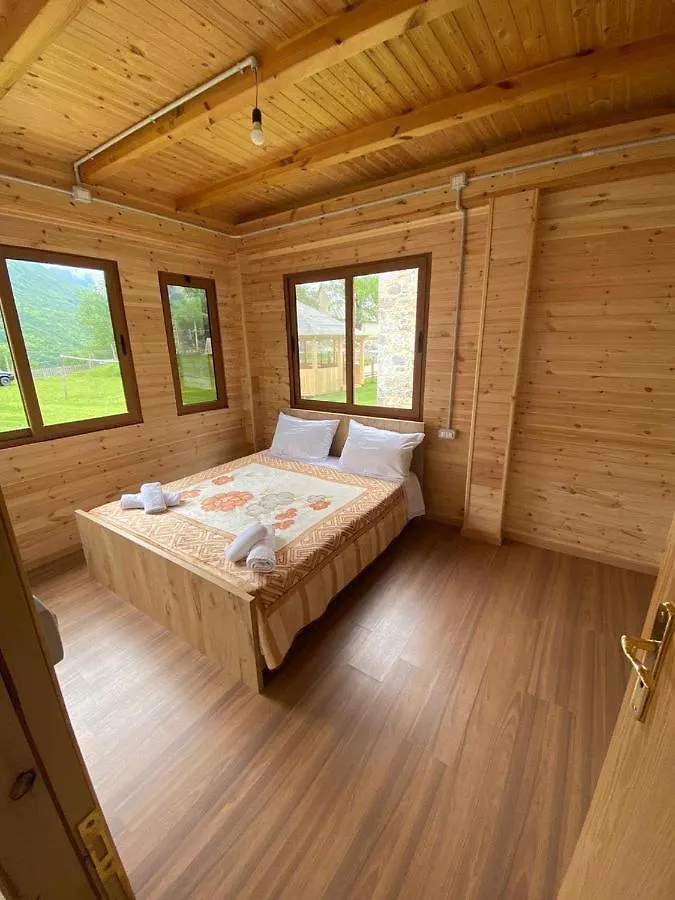 Hotel Bujtina Terthorja Theth Gasthof